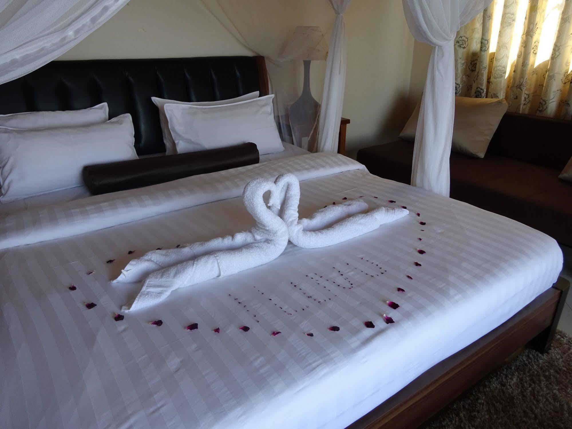 Lake Kariba Inns Siavonga Exteriér fotografie